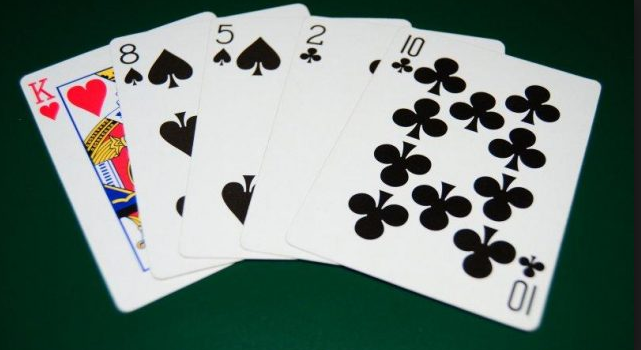 Satsningsstrategier vid pokerborden